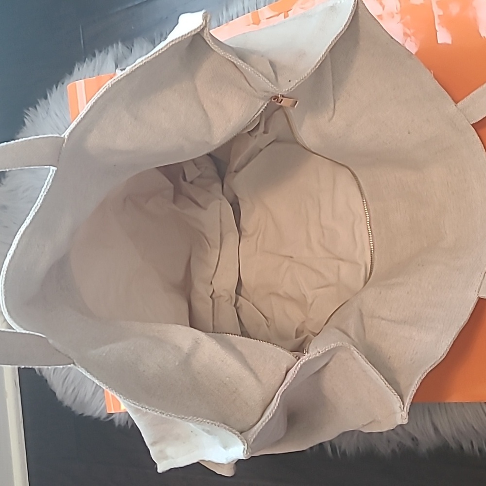 Nwot! Sezane Maxi tote bag embroided mama - Picture 6 of 11